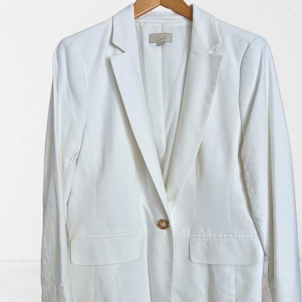White LOFT Blazer Size 6